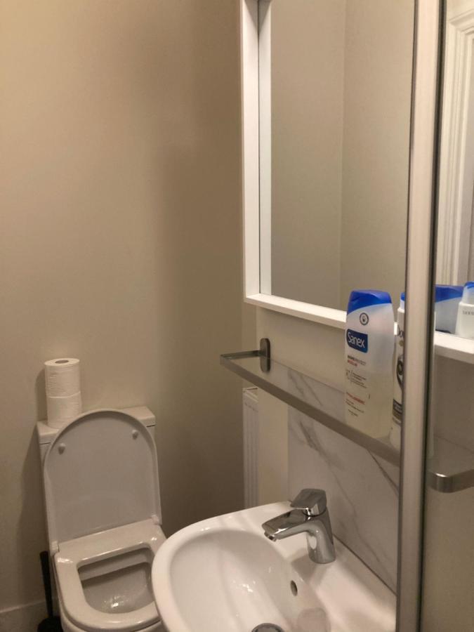 The Dimmer 2 Bedroom Apartment 런던 외부 사진